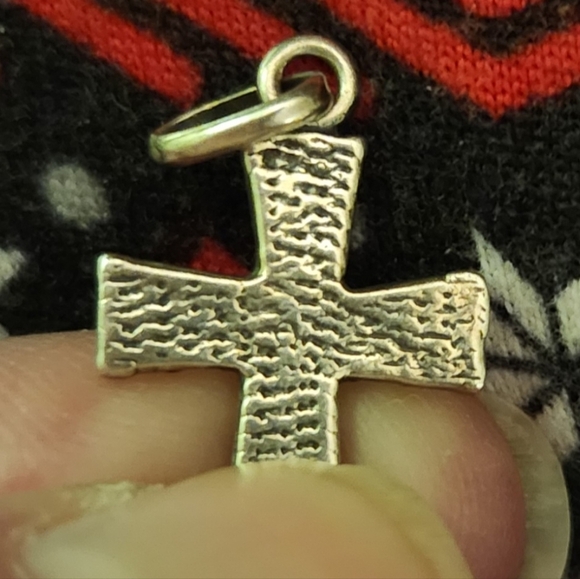 .925 Sterling Silver Textured Hammered Cross Pendant - Picture 2 of 4